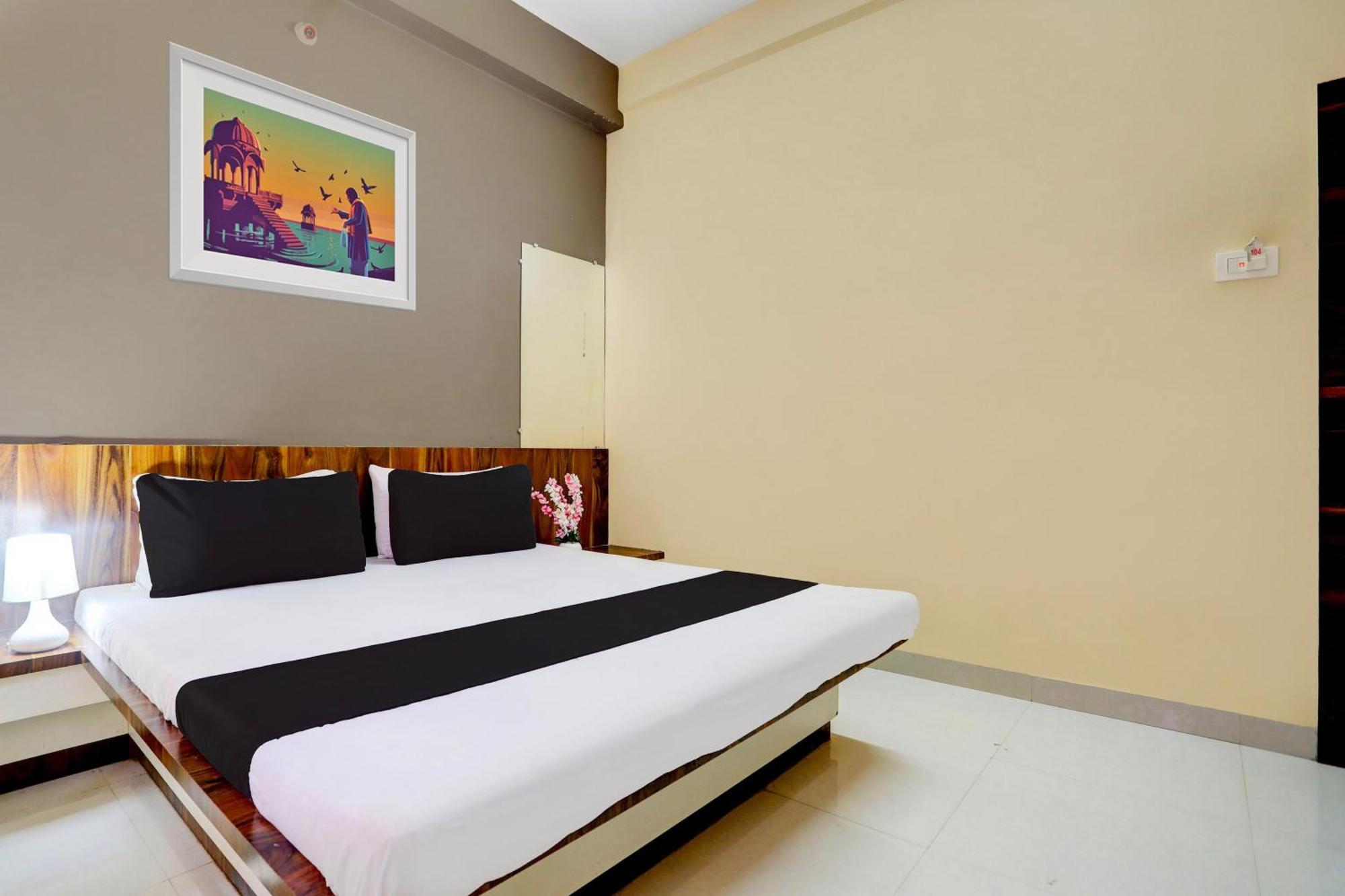 Hotel O Patil Residency Lodging Shahada 외부 사진